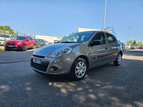 Renault Clio III 1.2 16V 75 eco2 Expression Clim Euro 5 2012 occasion Fabr&egrave;gues 34690