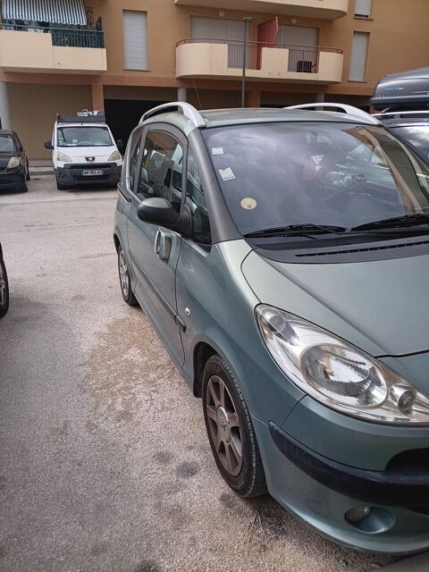 Peugeot 1007 1.4e Dolce