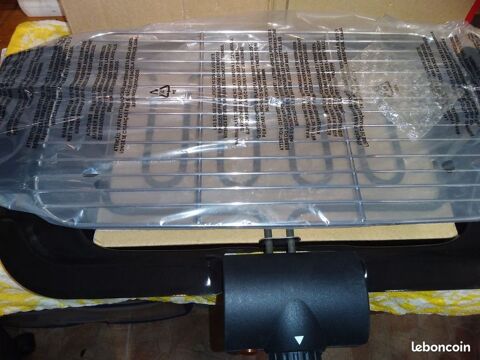 Barbecue Grill lectrique de table sur pieds ORVA
22 Serres-Castet (64)