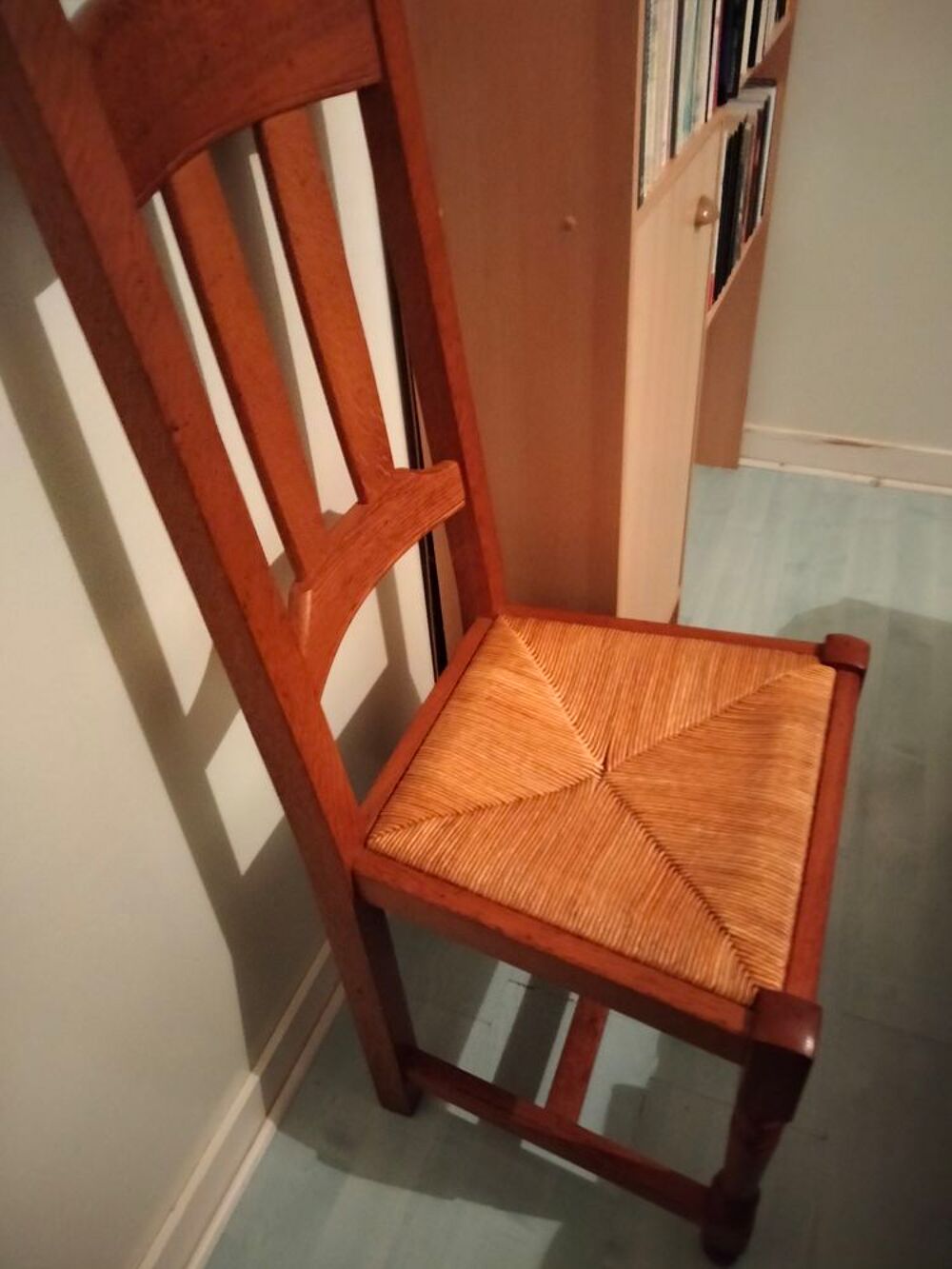 4 Chaises bois assises paille Meubles