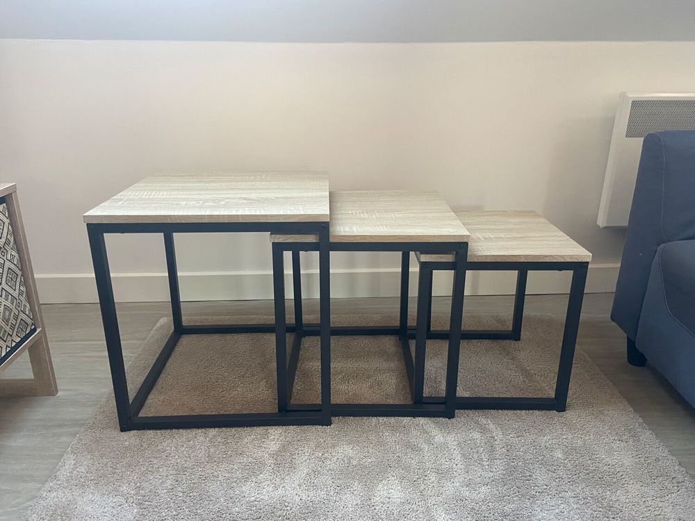 Tables basses gigognes effet bois et pieds noirs ? Tr&egrave;s bon Meubles