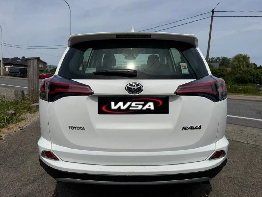 RAV 4 RAV4 Pro 143 D-4D 2WD Design Business 2017 occasion 55100 Verdun