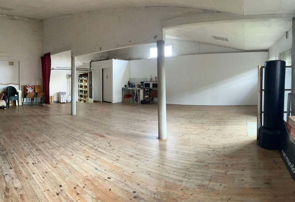 Location Autre Local 225m2 Saint-loubès