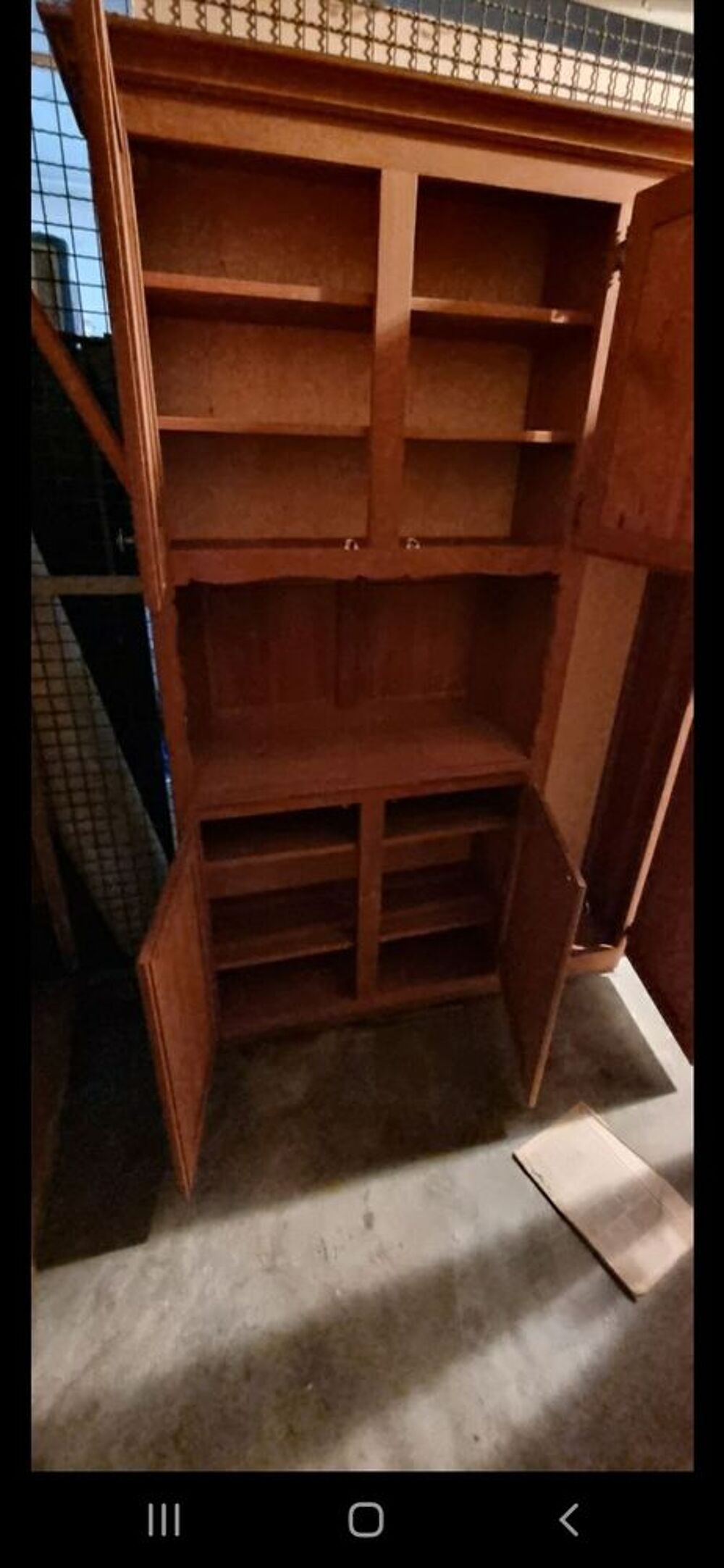 grand meuble &eacute;tait neuf, jamais utilis&eacute; Meubles