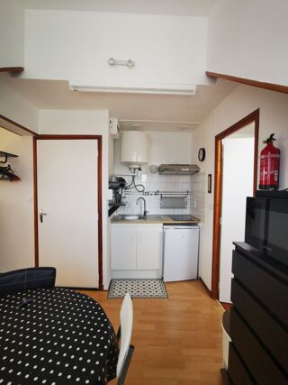  Appartement à louer 1 pièce 19 m²