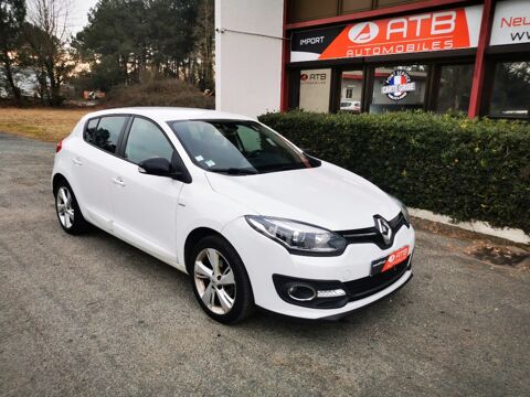 Annonce voiture Renault Mgane III 8990 
