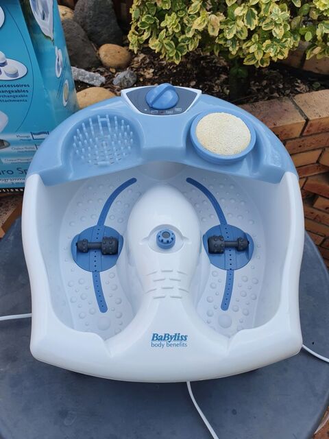 PIED.MASSAGE.HYDRO.SPA PLUS.SOULAGEMENT des PIEDS 16 Blanzat (63)