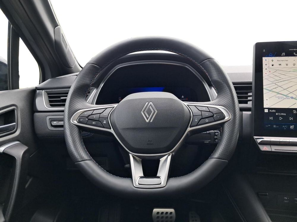 Symbioz E-Tech full hybrid 145 Esprit Alpine 2025 occasion 91700 Sainte-Genevi&egrave;ve-des-Bois