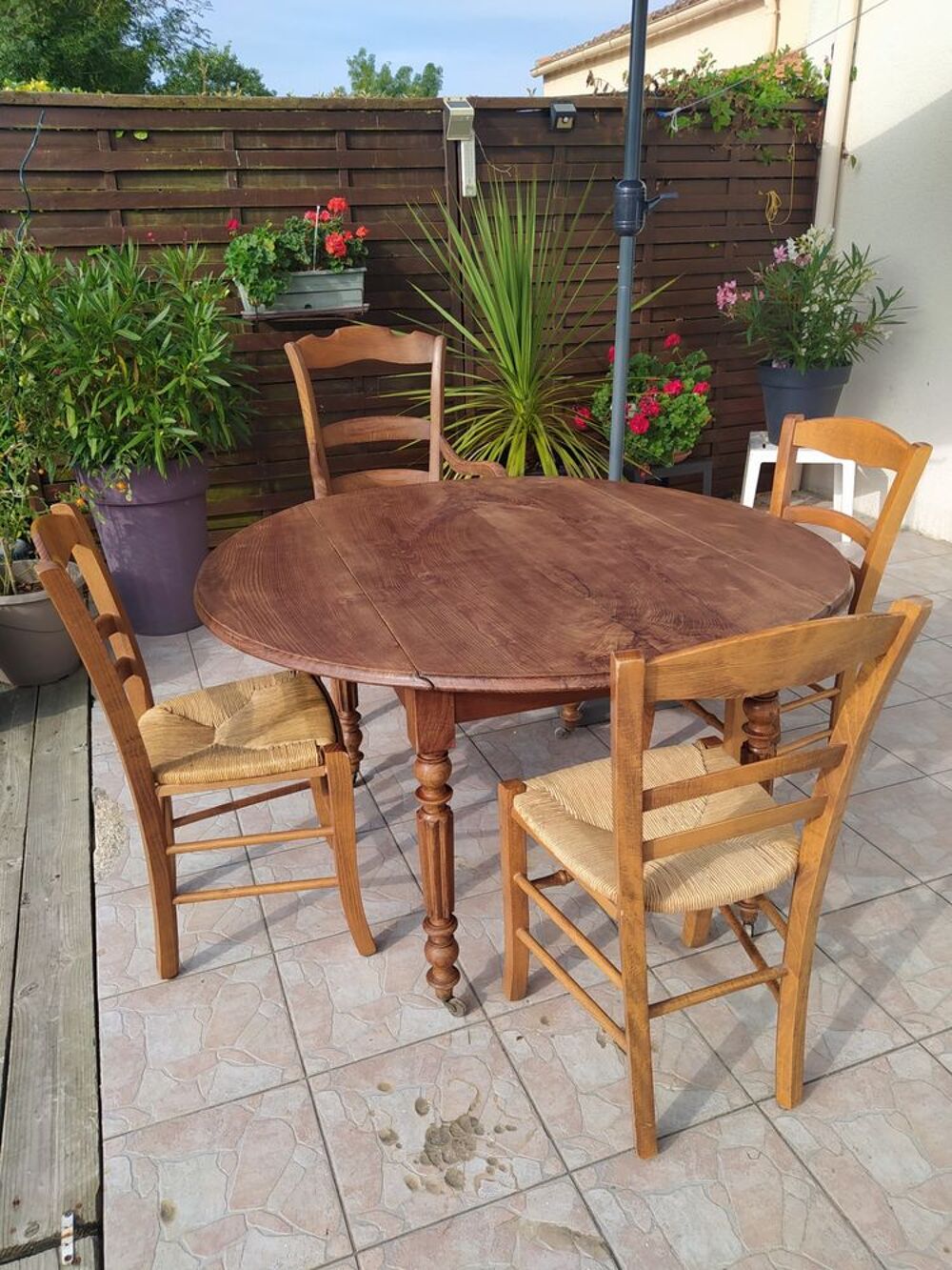Table et Chaises Meubles
