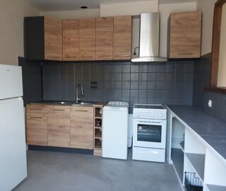 Appartement à louer 2 pièces 45 m² Lacapelle-marival