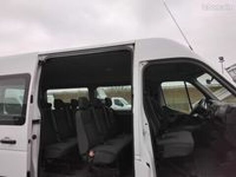   : master Renault 9 places mini bus 