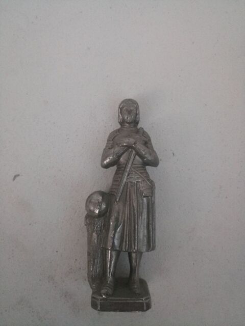 Jeanne d'arc statuette 30 Mennecy (91)