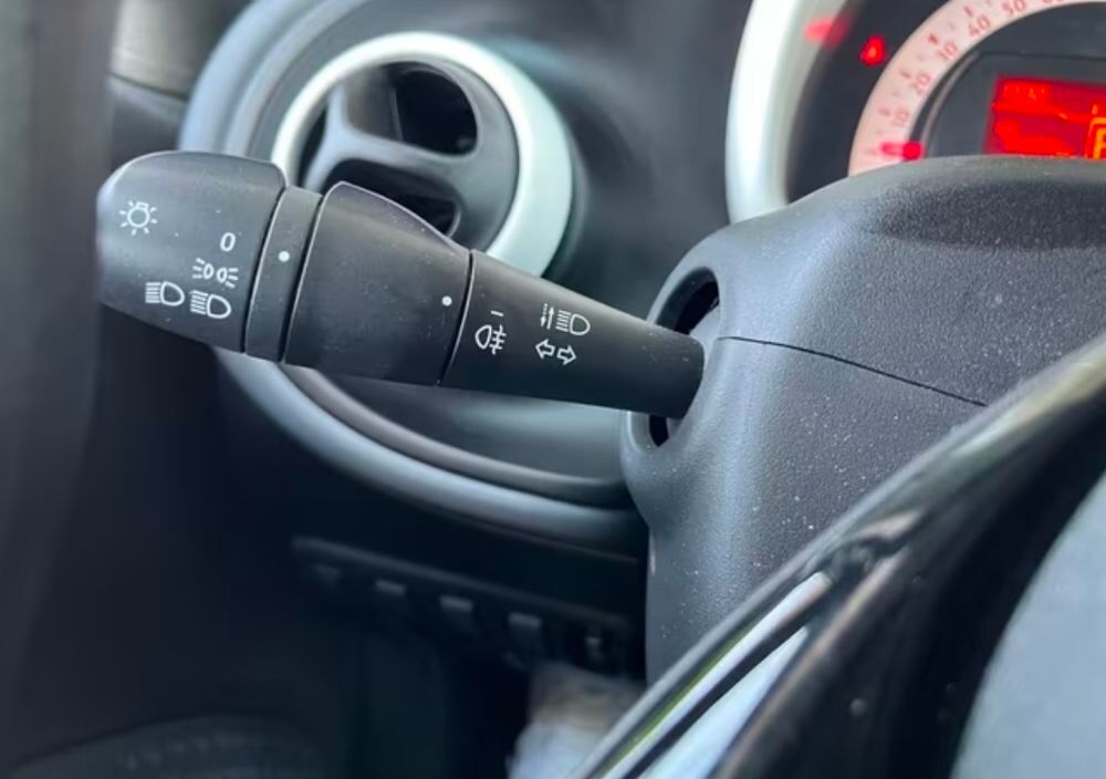 ForTwo Fortwo Coup&eacute; 1.0 71 ch S&S BA6 Passion 2017 occasion 20260 Calvi