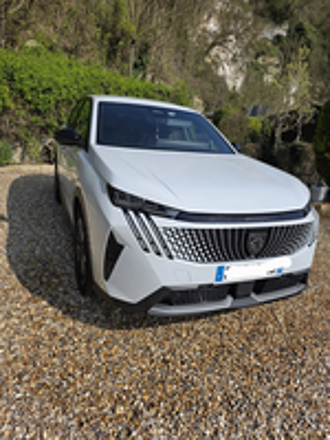 3008 Hybrid 136 e-DCS6 Allure 2024 occasion 27400 Louviers