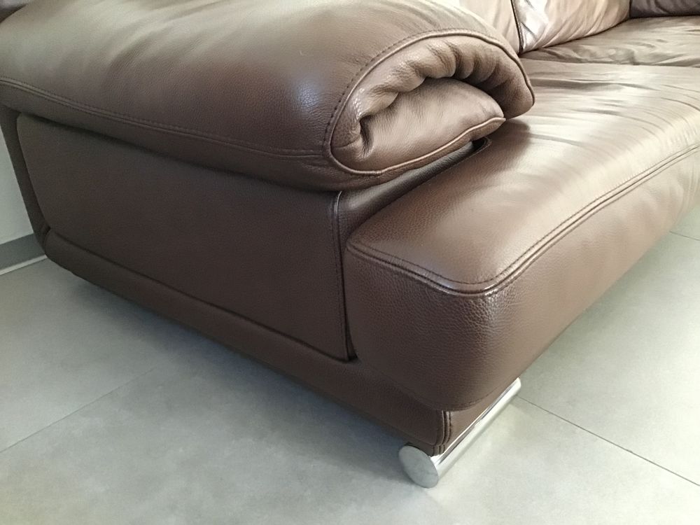 Canap&eacute; cuir grain&eacute; marron /chocolat 3 places 350&amp;euro; Meubles