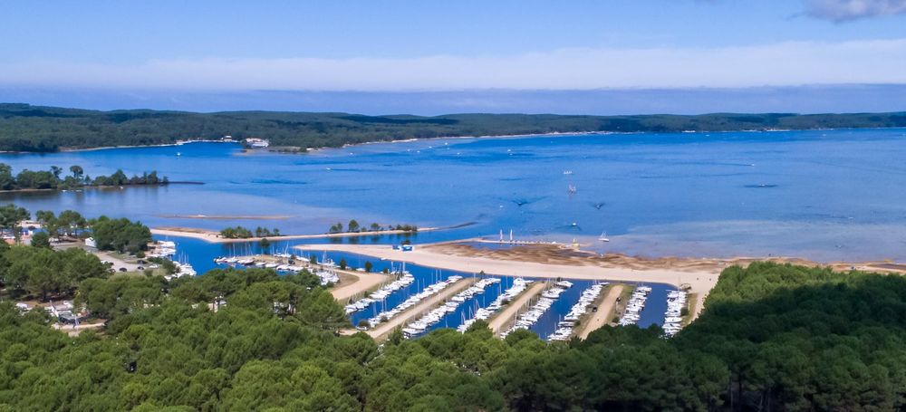   MH avec TERRASSE 18 m2 3CH tt confort CLIM-LV TV + vélos 4* Aquitaine, Biscarrosse (40600)