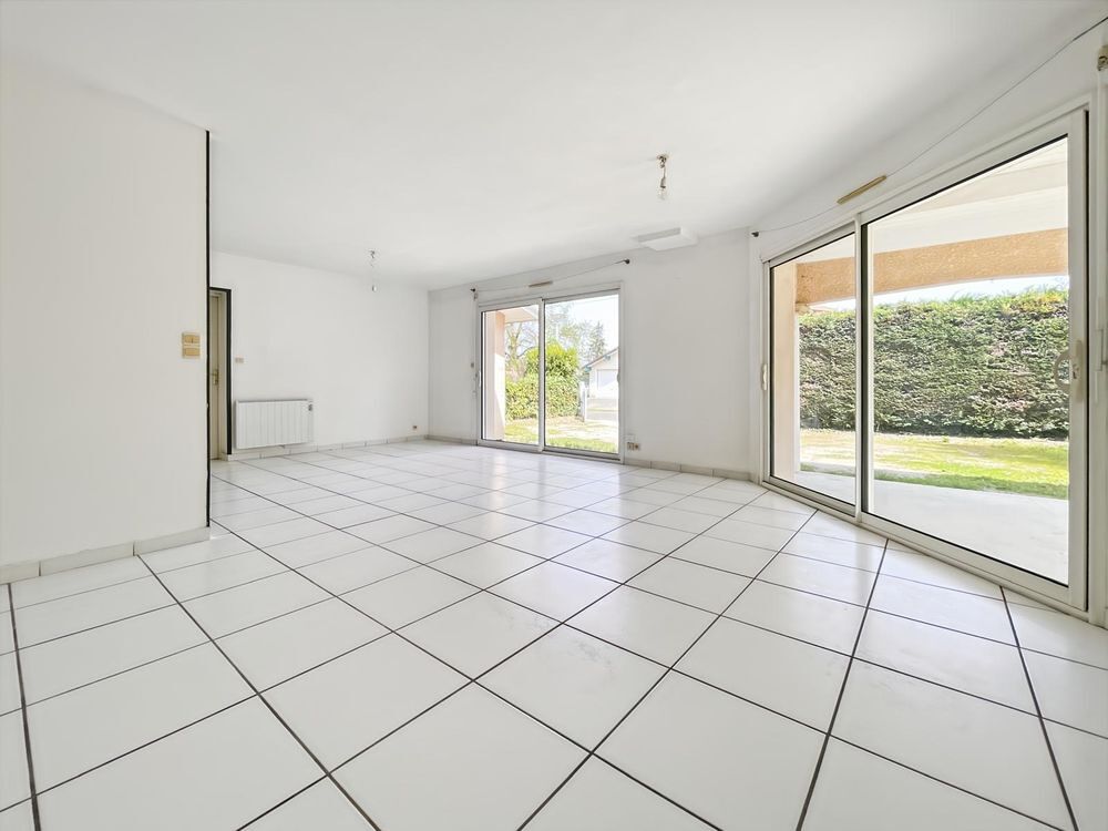 Vente Maison Charmante maison de plain-pieds, 3 chambres Saint-pierre-du-mont