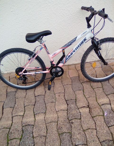 VTT fille 70 Montr�al-la-Cluse (01)