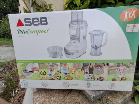 Robot multifonctions SEB 70 Plon�our-Lanvern (29)