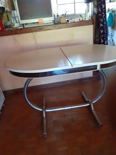 TABLE PRATIQUE FORMICA BLANC ANNEE 1960 300 Ivry-sur-Seine (94)
