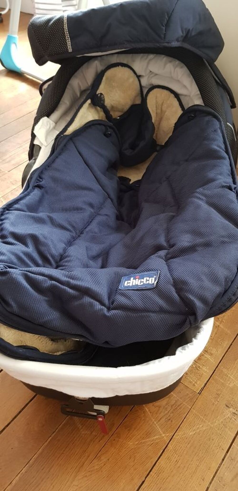 landeau et couverture chicco Puériculture