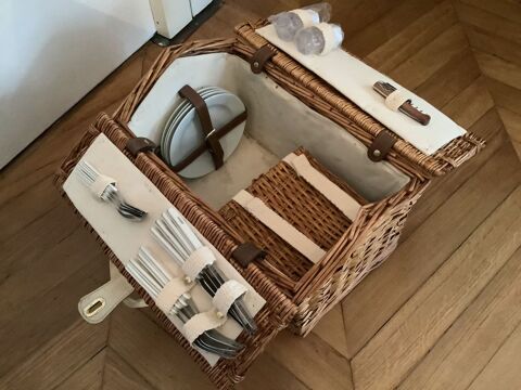 Panier pic-nic 80 Paris 16 (75)