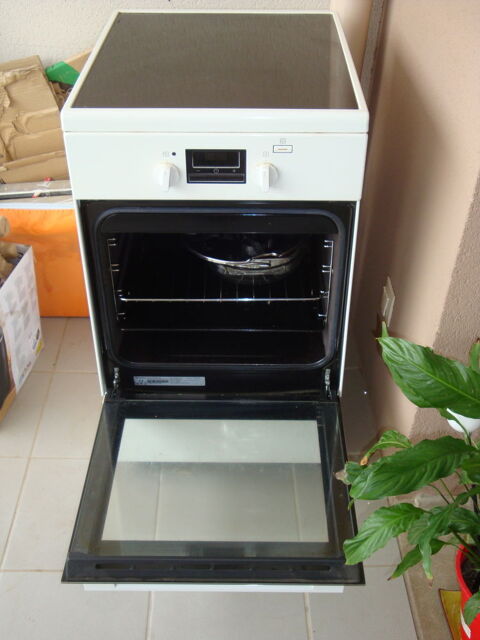 Cuisinière à induction Electrolux , 3 feux La Londe-les-Maures (83)