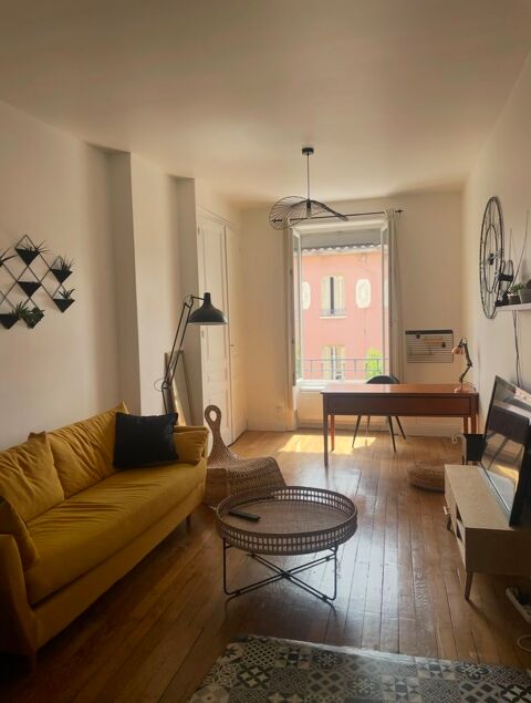  Appartement � louer 2 pi�ces 64 m� Lyon