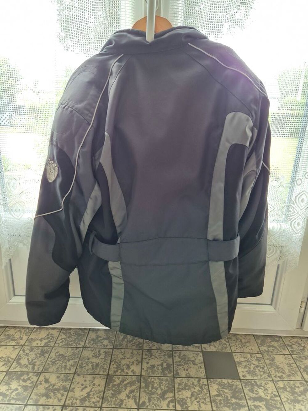 Blouson moto homme et femme Vêtements