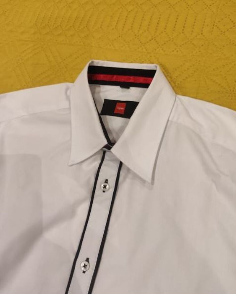 Chemise homme
Vêtements
