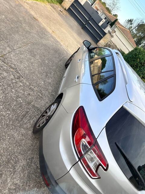 Renault megane iii estate M&eacute;gane Estate III 1.5 dCi 110 Bus