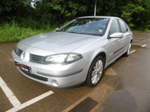 Renault laguna ii Phase 2 Berline 2.0 i 16V 135CH CONFORT