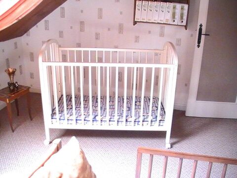 lit b�b� 0 Loison-sous-Lens (62)