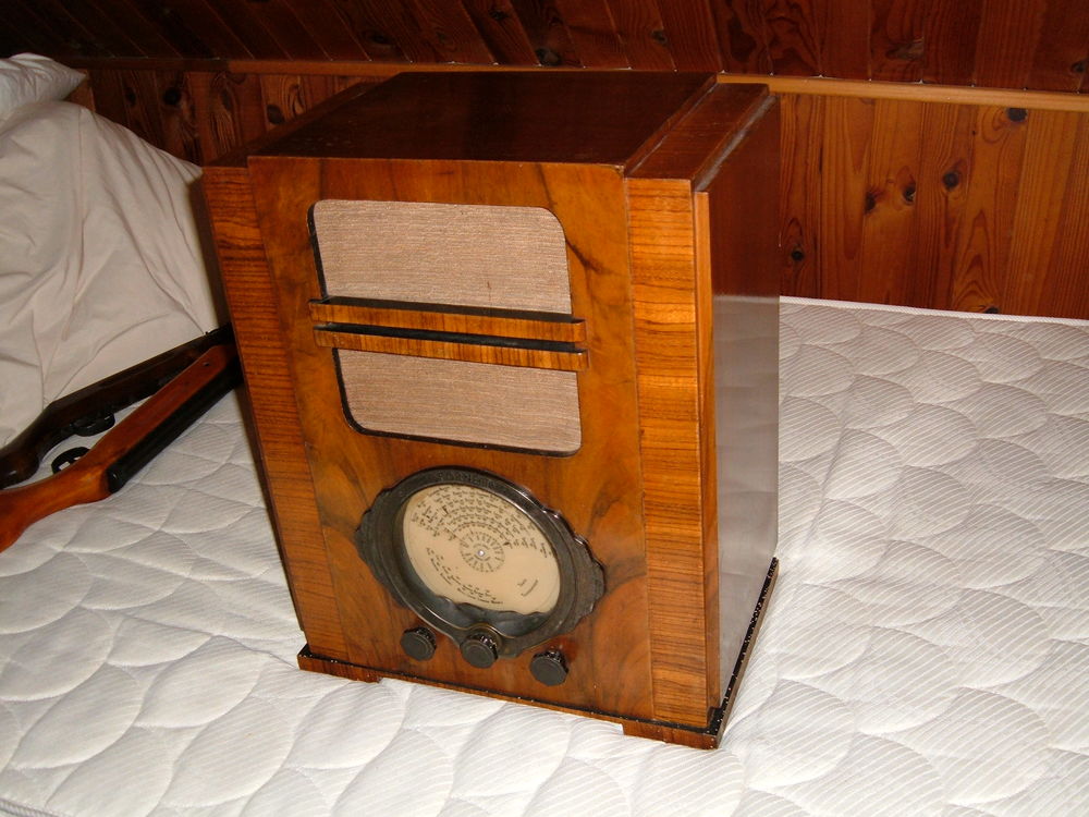 RADIO et TSF de 1930 &agrave; 1960 et r&eacute;cepteurs audio &agrave; tubes 