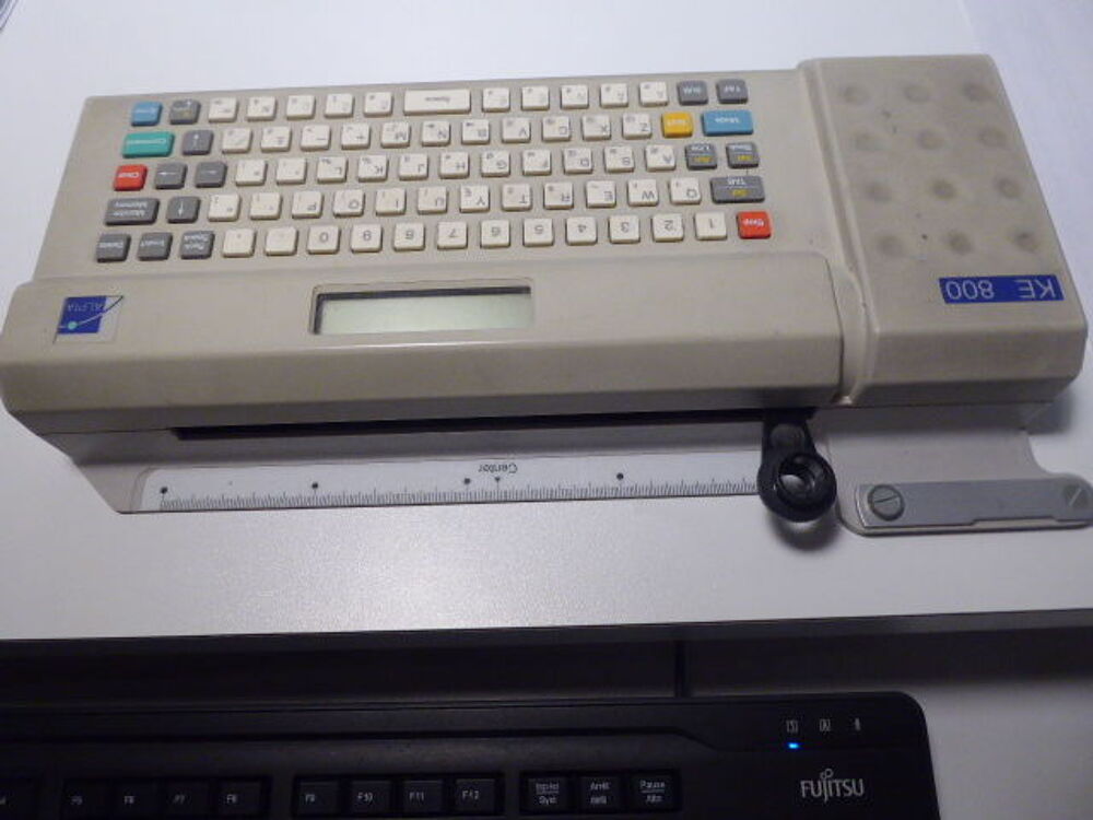 Mat&eacute;riel sp&eacute;cial architectes ke 800
Consoles et jeux vidéos