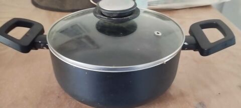 faitout 10 Fréjus (83)