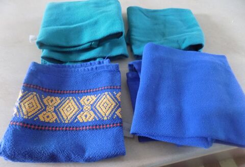 8 serviettes de table 2 La Motte-d'Aveillans (38)