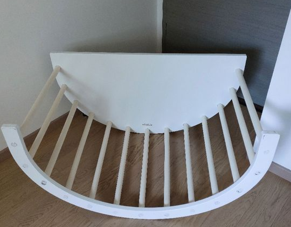 Arche d'escalade en bois (rocker) Puériculture