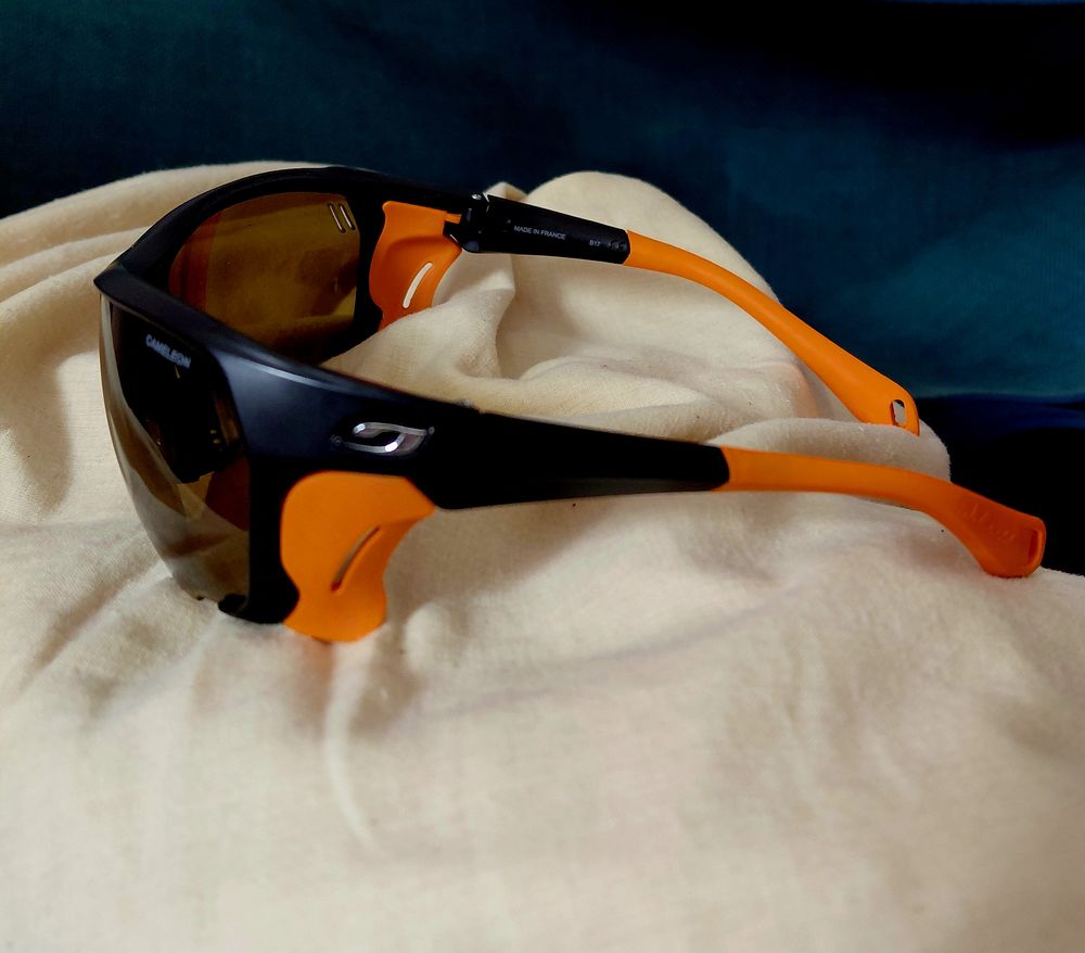 solaire Julbo cat 2-4 chromatiques et polaris&eacute;es Sports
