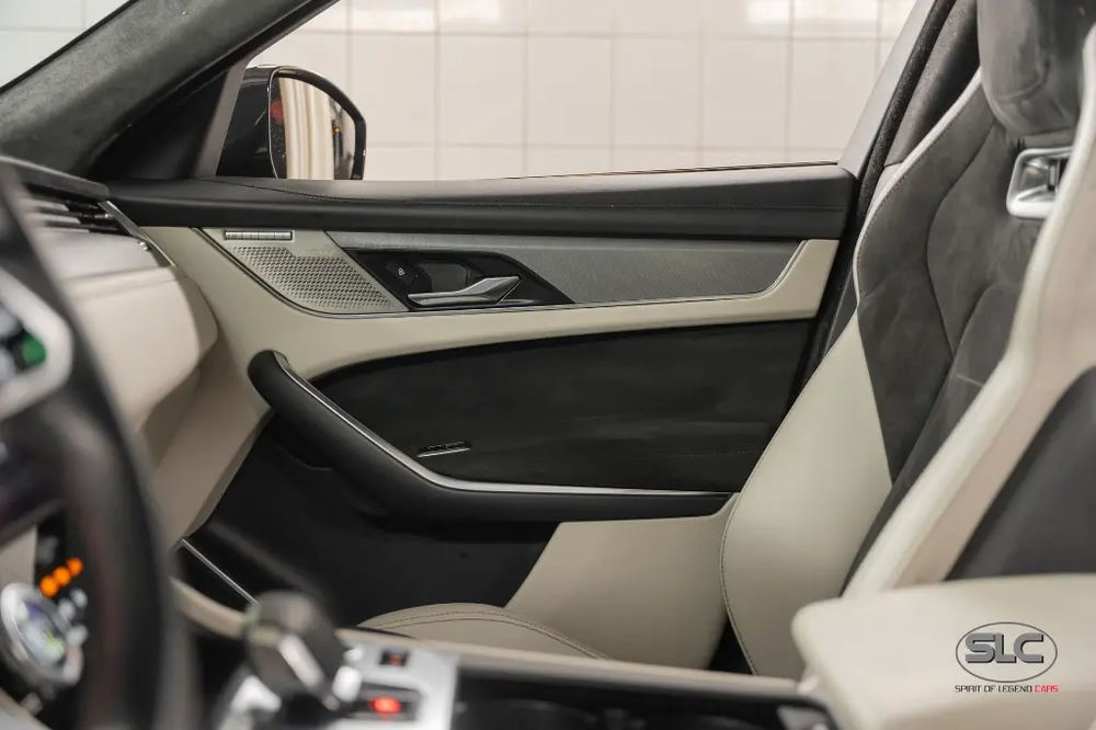 F-PACE F-Pace 5.0 - 550 AWD BVA8 SVR 2021 occasion 59310 Auchy-lez-Orchies