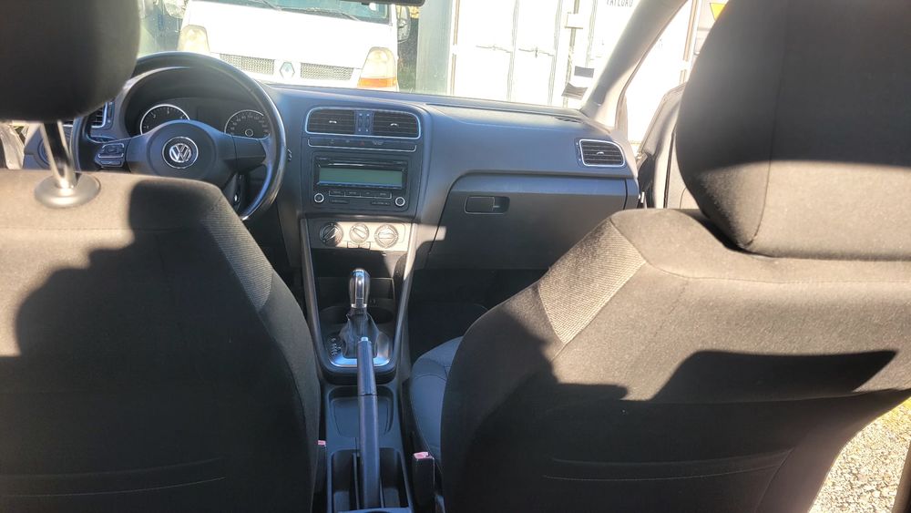 Polo 1.6 TDI 90 CR FAP Confortline Business (5 CV) 2011 occasion 31140 Aucamville