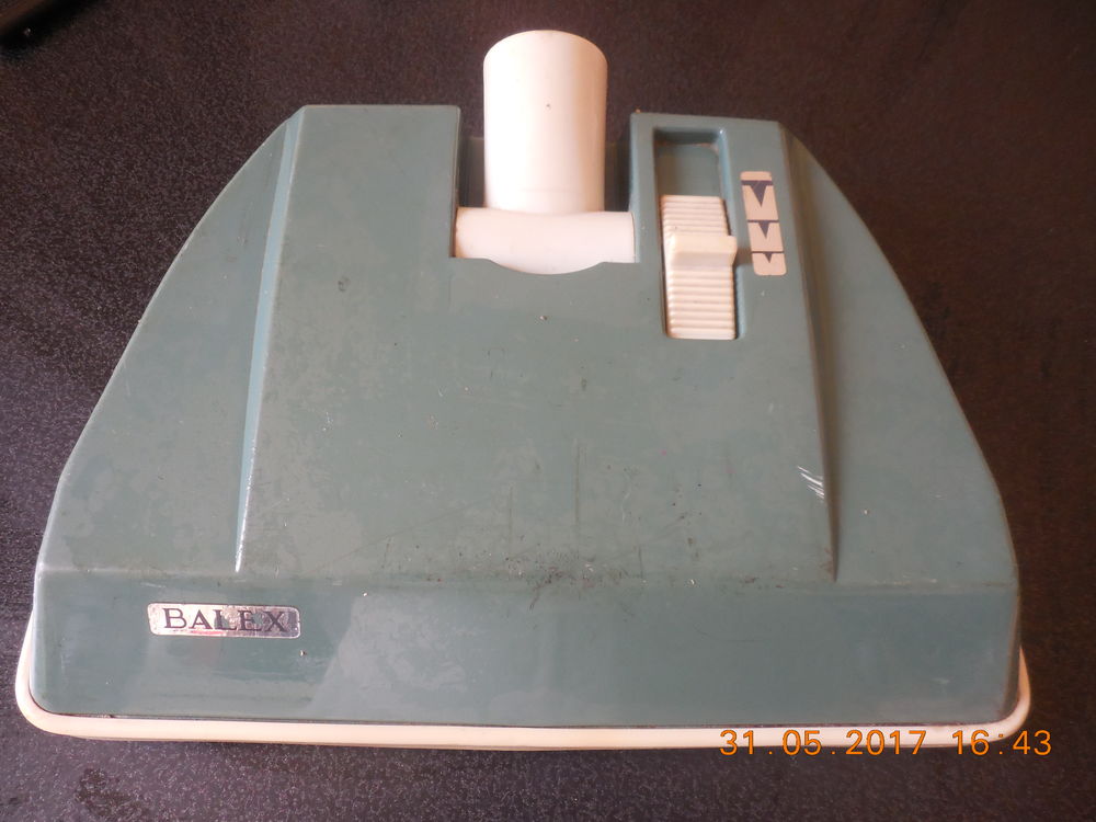 balais pour aspirateur Electroménager