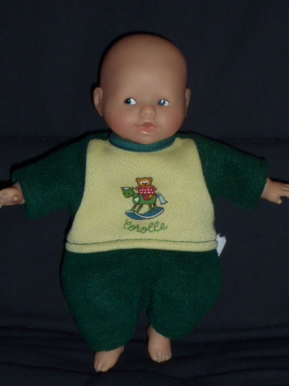 Corolle poup&eacute;e mini calin hiver vert jaune Jeux / jouets