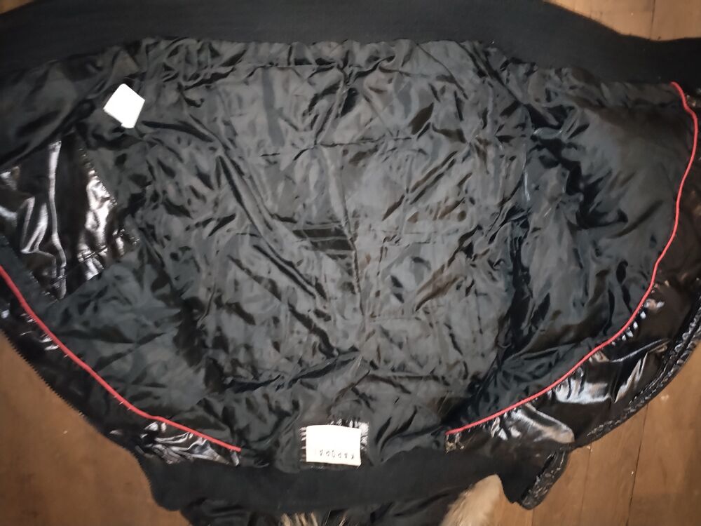 Doudoune brillante bien gonfl&eacute;e KAPORAL (taille M) Vtements