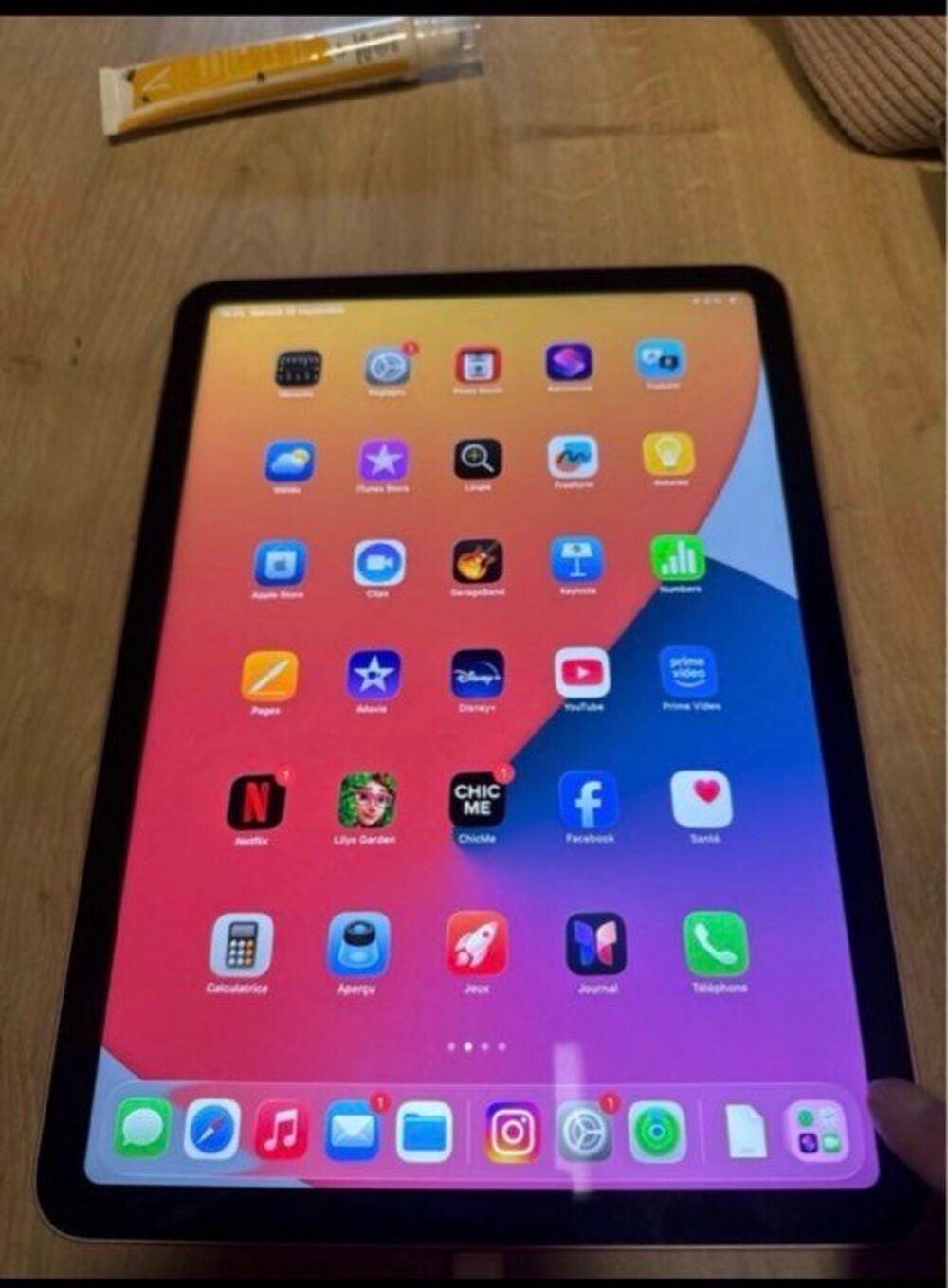 iPad Air 4 Eme g&eacute;n&eacute;ration Téléphones et tablettes