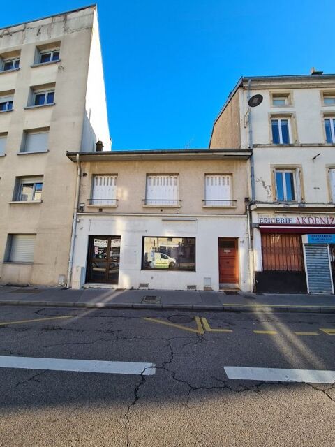 Local avec vitrine sur rue un bloc sanitaire avec bur... 683 54000 Nancy