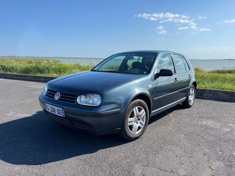 Volkswagen Golf 2002 occasion Carnon Plage 34280