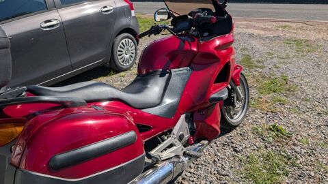 Moto HONDA 2002 occasion Vouneuil-sous-Biard 86580