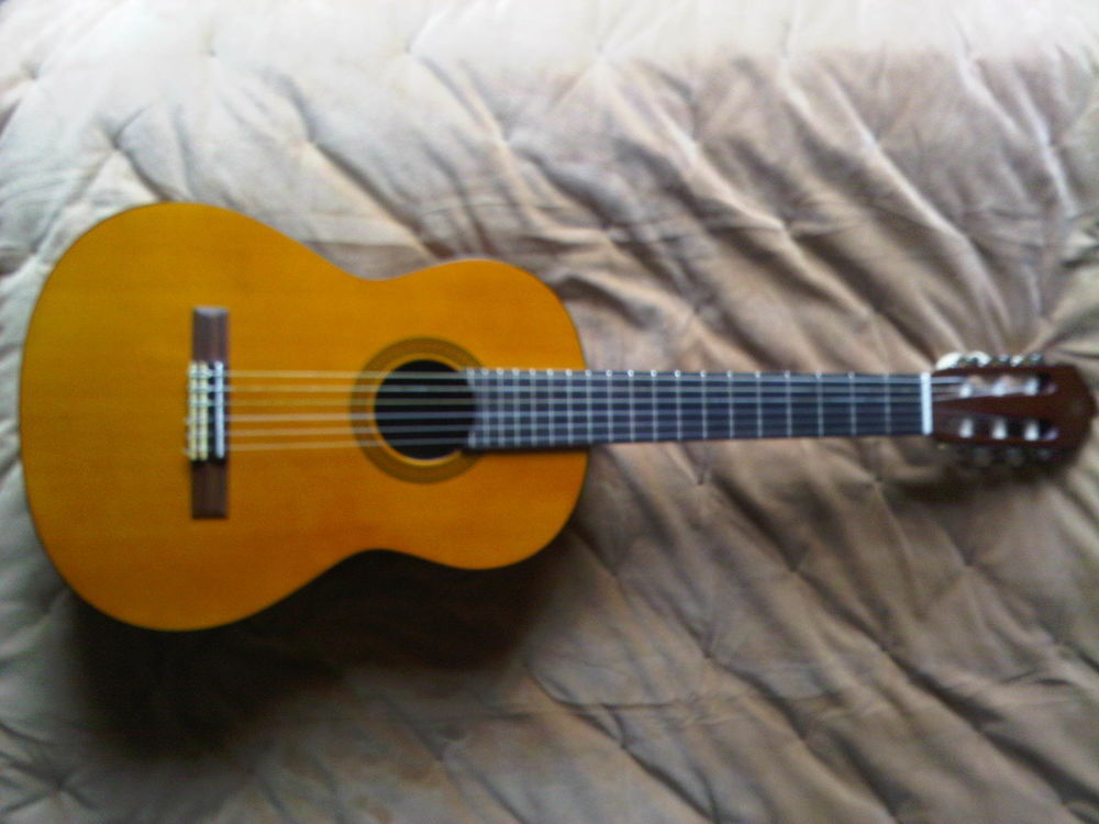 GUITARE CLASSIQUE 1/2 YAMAHA CGS 102 A Instruments de musique