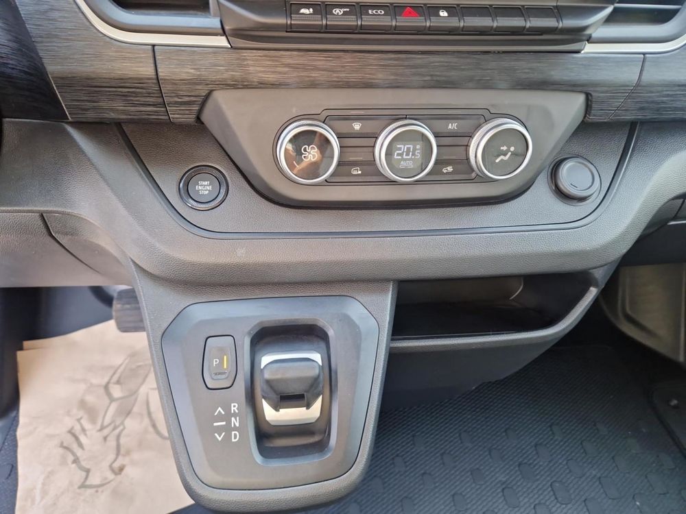 Trafic TRAFIC FG BLUE DCI 150 L1H1 3T AUTO EXTRA 2025 occasion 42120 Le Coteau